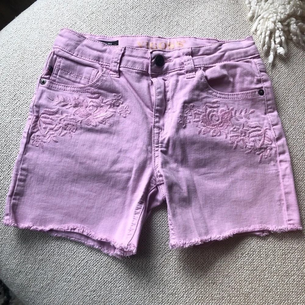 Vigoss Girls The Malibu Mid Shorts Embroidered Floral Pink Denim Cut Off Size 14